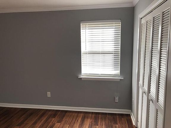 5th image of 11825 E Gateway Dr SE APT C-1