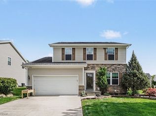 7922 English Oak Trl, Macedonia, OH 44056