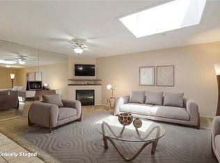 26807 Circle Of The Oaks, Santa Clarita, CA 91321