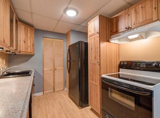 1560 Douglas Ave APT E58, North Providence, RI 02904