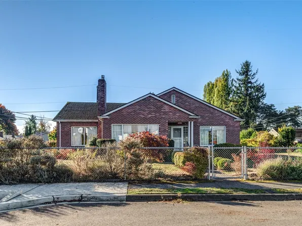 1726 2nd Street, Marysville, WA 98270