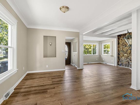 4th image of 1508 Kelsey Ave