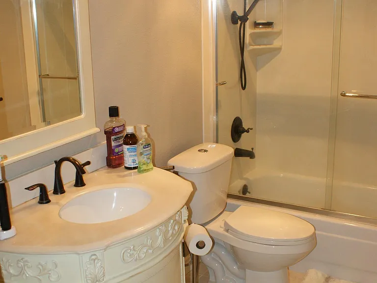 155 Aloha St #101 — Photo 10
