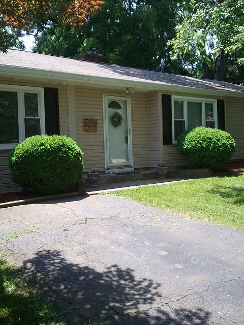 1st image of 3805 Richard Ave
