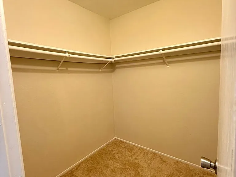 5007 Anaheim Loop — Photo 18