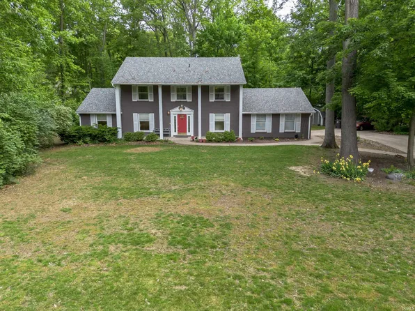 10530 Uncas Trl, Fort Wayne, IN 46804