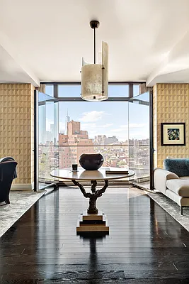 Sold by Compass | media 2