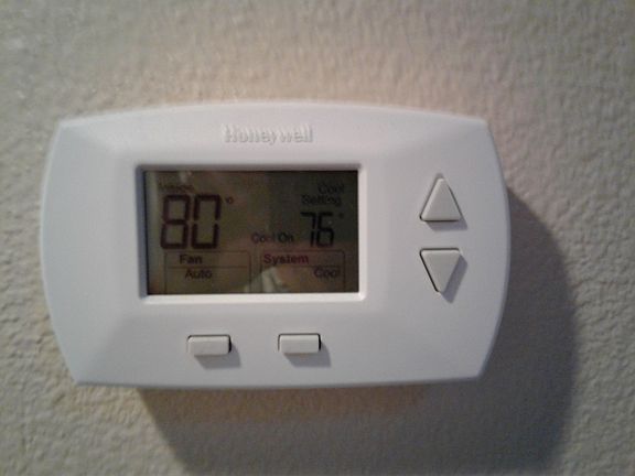 5th image of 978 McCall Dr