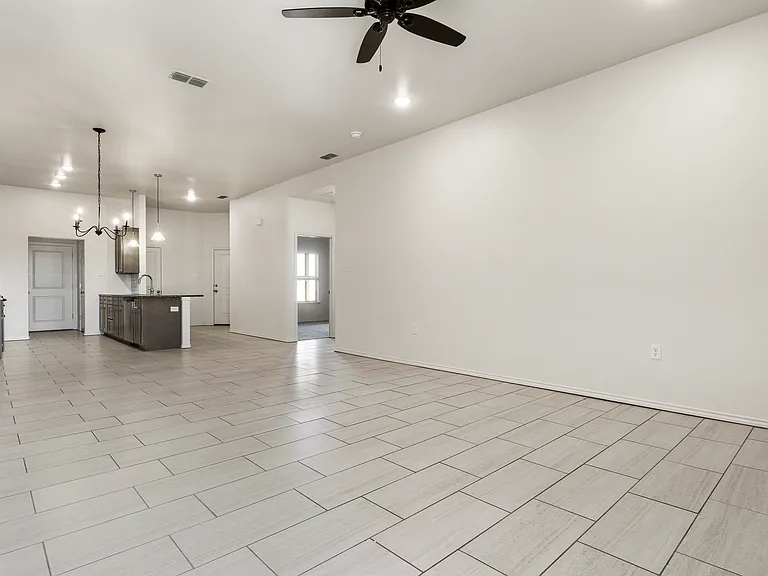 5856 Virginia Ave — Photo 8