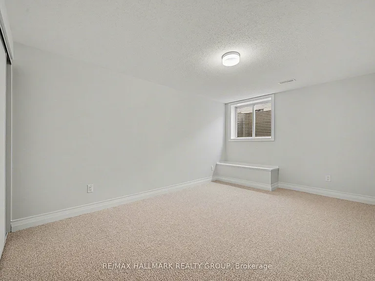 122 Viburnum Ter — Photo 25