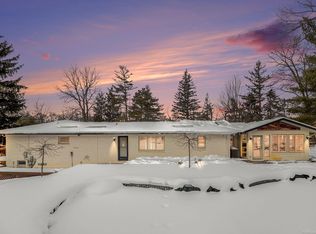 6733 Bloomfield Ln, West Bloomfield, MI 48322