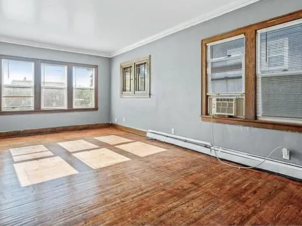 3207 Girard Ave N, Minneapolis, MN