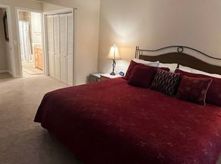 10218 NE 16th St APT Q6, Bellevue, WA 98004