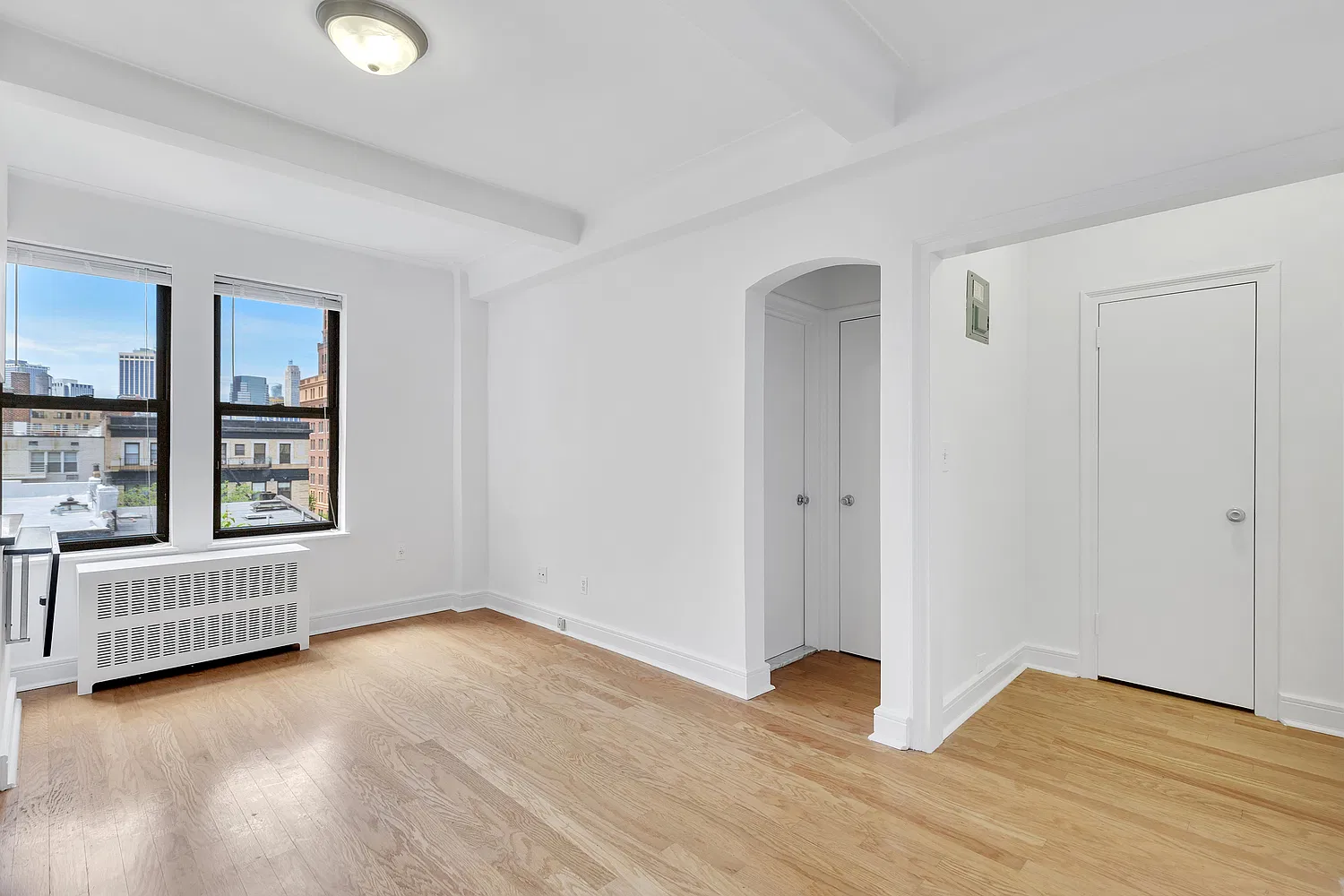 52 Clark Street — Photo 1