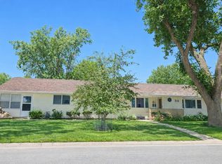 314 N 2nd St, Seneca, KS 66538