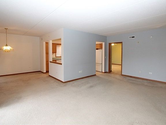 4th image of 1349 E Washington St Unit 208A