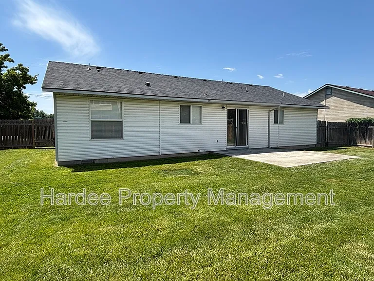10764 W Goldenrod Ave — Photo 20