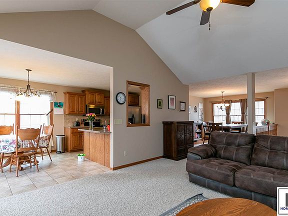 5th image of 2218 Ponca Dr