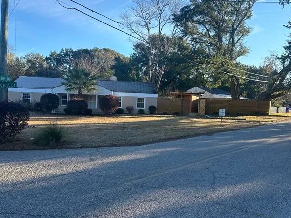 6 Vincent Dr, Mount Pleasant, SC 29464