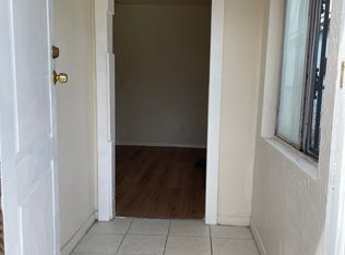 266 E 43rd St #1/2, Los Angeles, CA 90011