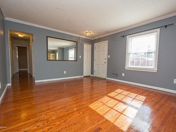 5th image of 4305 Northwood Dr