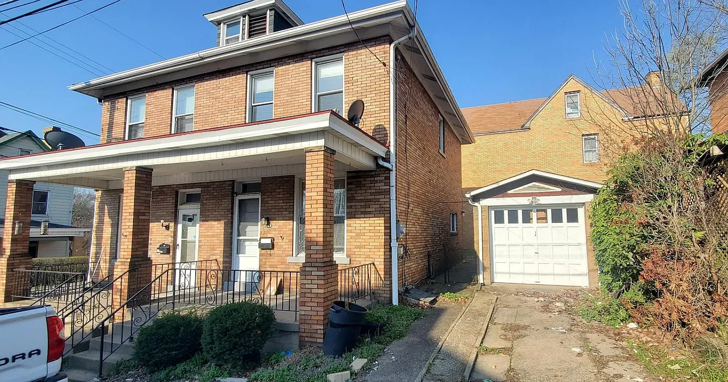 2 bed, 960 sqft, $1,500 — Photo 3