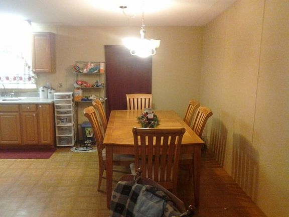 4th image of 146 W Virgil St