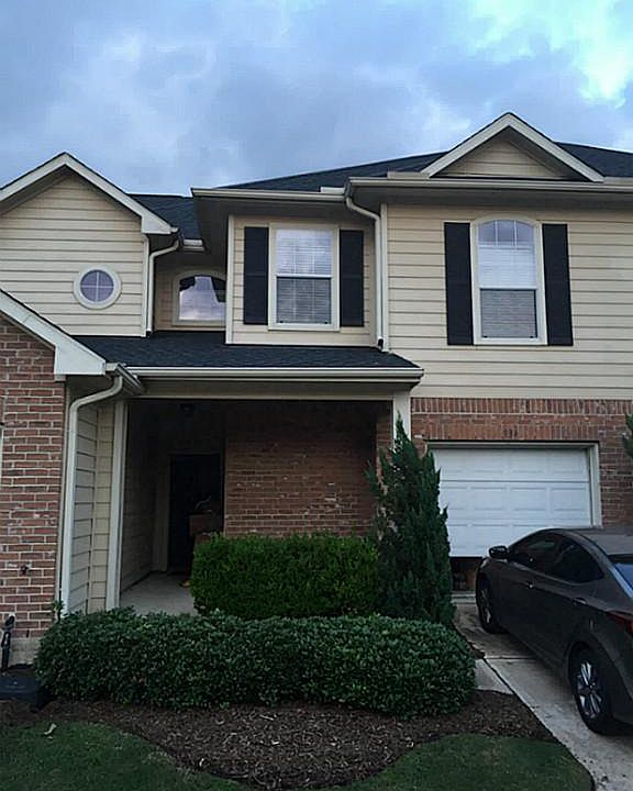 1st image of 934 Sterling Creek Cir