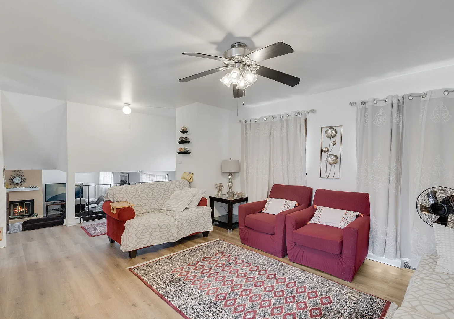 4 bed, 1260 sqft, $3,500 — Photo 3