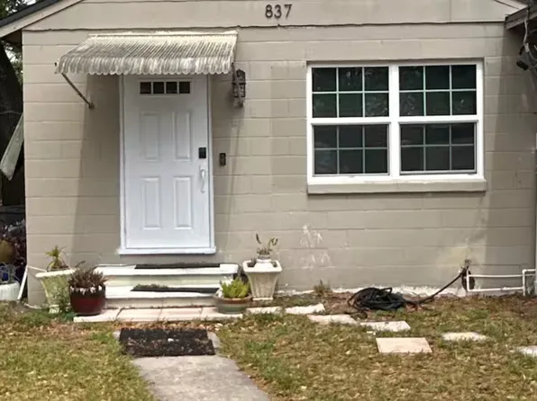 837 Pennsylvania Ave, Altamonte Springs, FL 32701