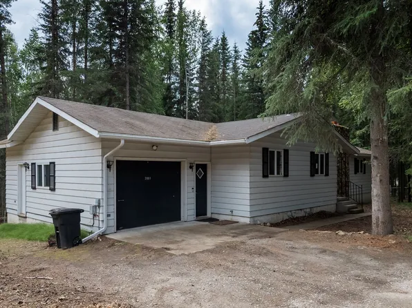 2001 Yankovich Rd, Fairbanks, AK 99709