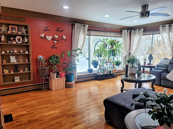 4th image of 6131 Woodmoor Dr