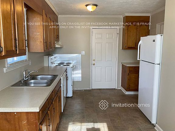 4th image of 5112 Shady Grove Ln