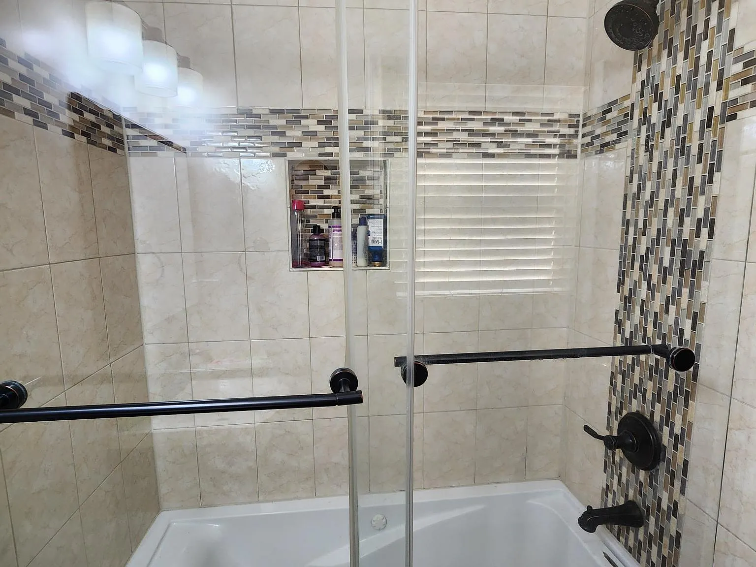 12501 Cambleton Dr — Photo 3