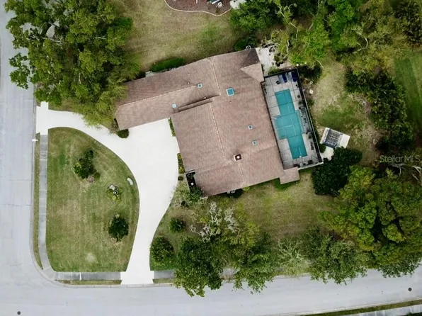 7317 Crape Myrtle Way, Sarasota, FL 34241