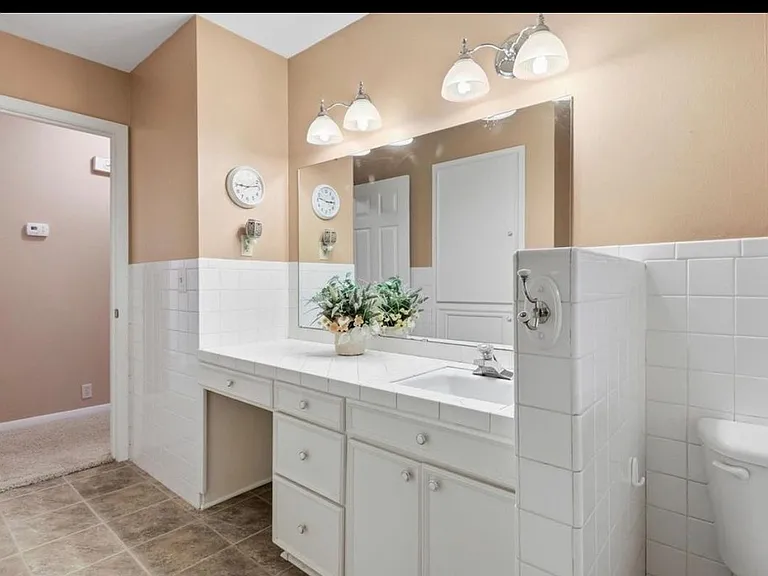 1335 Kathy Ave — Photo 11