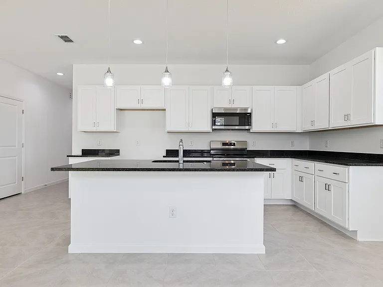 3712 Watercliff Cir — Photo 2