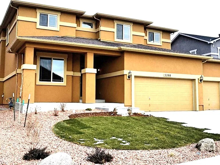 5208 Monarch Crest Way — Photo 2