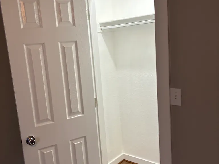 624 S Maple Ave — Photo 9