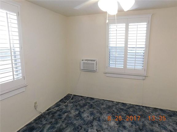 5th image of 209 Fairview Ct