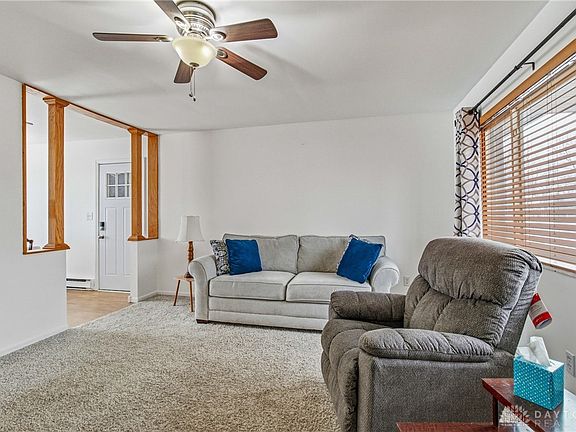 3rd image of 2508 Foxchase Ct W
