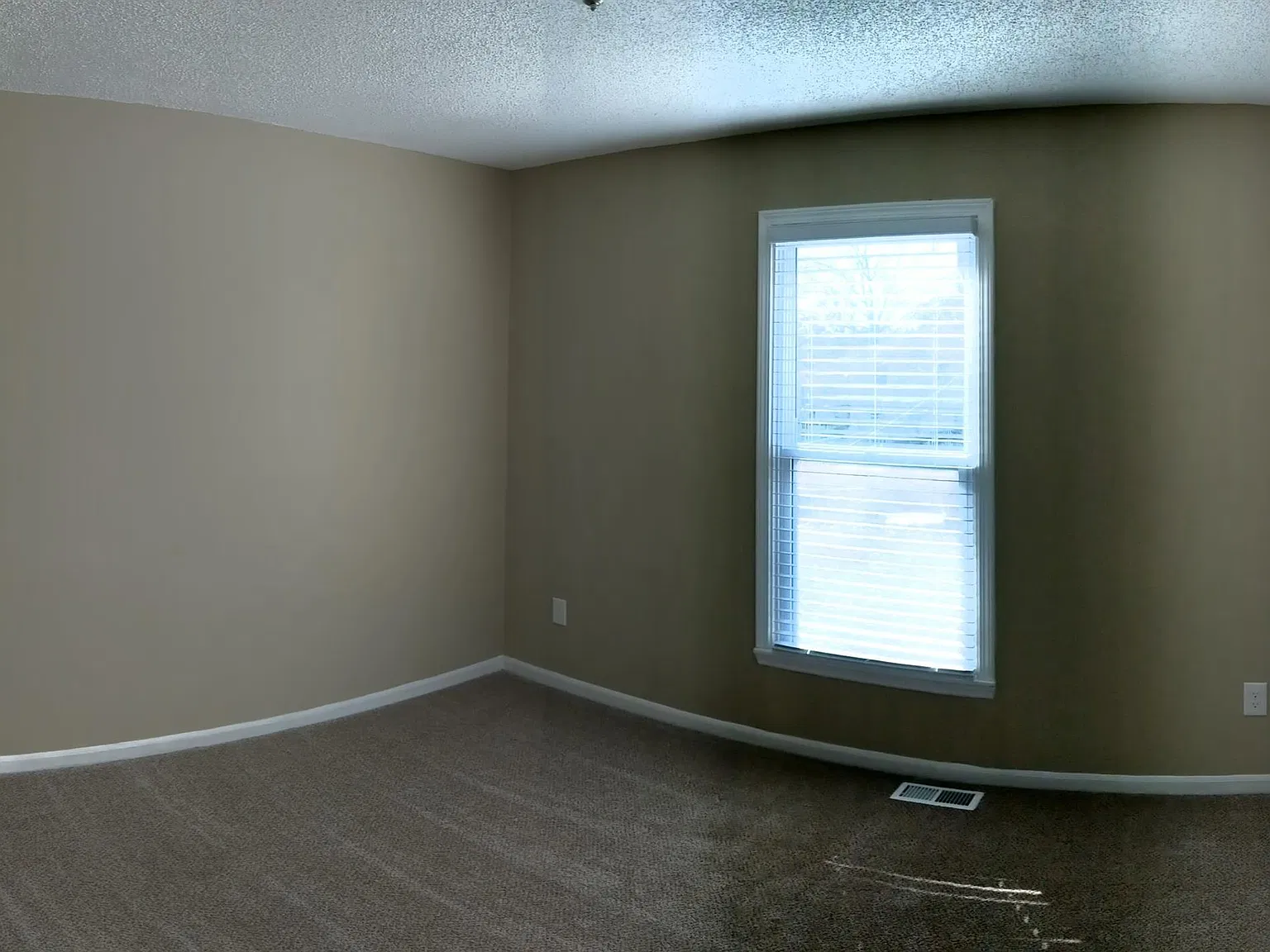 1415-1417 E 123rd Terr - 1417 — Photo 3