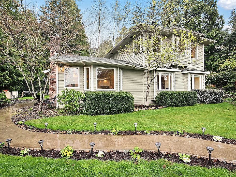 1st image of 456 W Lake Sammamish Pkwy NE