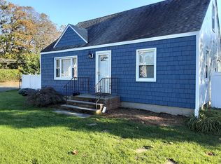 22 Beecher Ave, East Islip, NY 11730