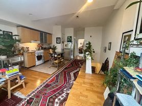 41 S 45th St