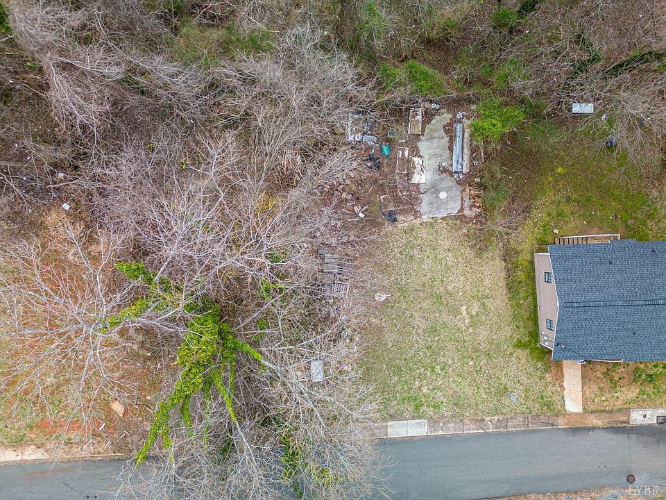 2nd image of 410 H St
