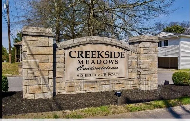 2 bed, 1.0 bath, 1000 sqft, $1,550 — Photo 3