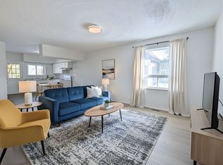 6 Caithness St E #2, Haldimand County, ON