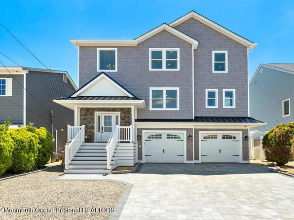 65 Sylvia Lane, Manahawkin, NJ 08050