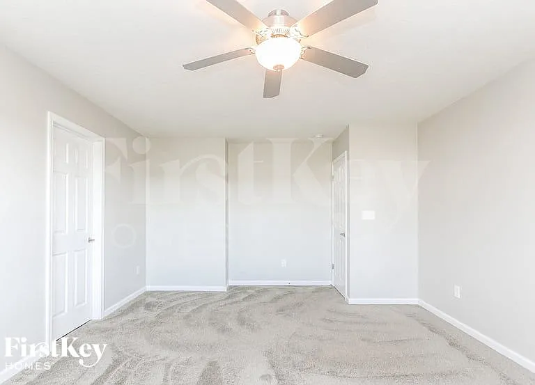 8154 Brookville Way — Photo 7